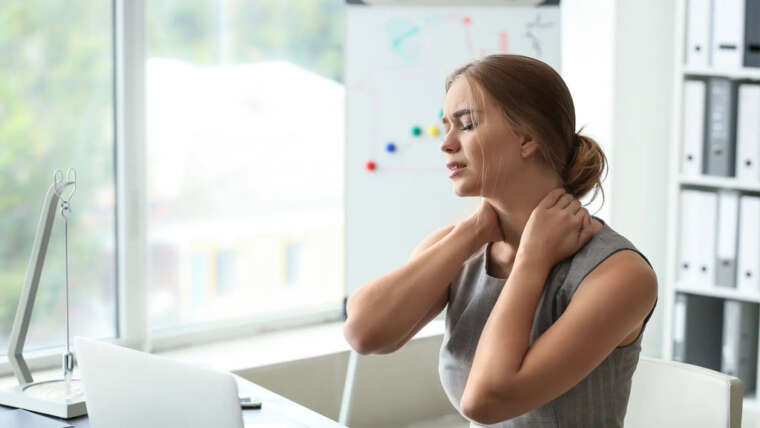 Camiseta correctora de postura: 7 motivos por los que mejora tu salud postural